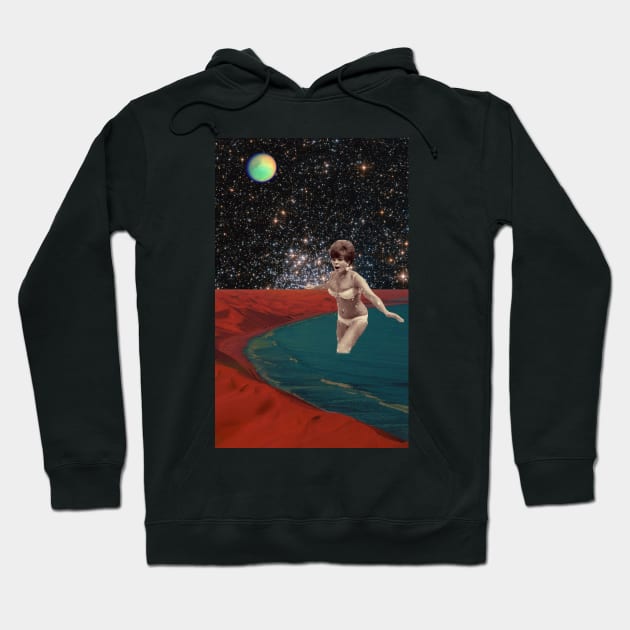 Fav beach on Mars... Hoodie by montagealabira